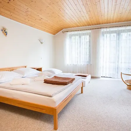 Ferienhaus Villa Falsztyn Holiday Home