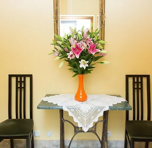 Villa Falsztyn 度假居 Falsztyn