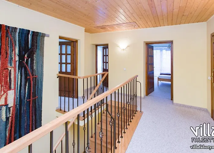 Villa Falsztyn Falsztyn